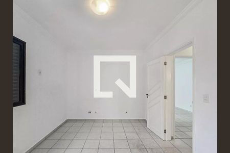 Quarto de apartamento para alugar com 2 quartos, 85m² em Jardim Las Palmas, Guarujá