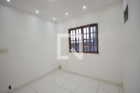 Quarto 1 de casa para alugar com 2 quartos, 70m² em Jardim Continental, Nova Iguaçu