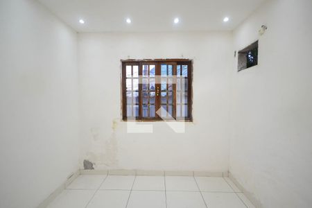Quarto 1 de casa para alugar com 2 quartos, 70m² em Jardim Continental, Nova Iguaçu