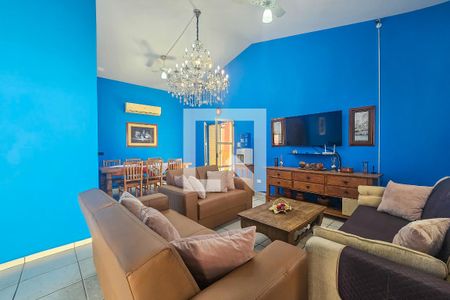 Casa para alugar com 3 quartos, 373m² em Jardim Virginia, Guarujá