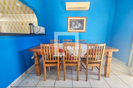 Casa para alugar com 3 quartos, 373m² em Jardim Virginia, Guarujá