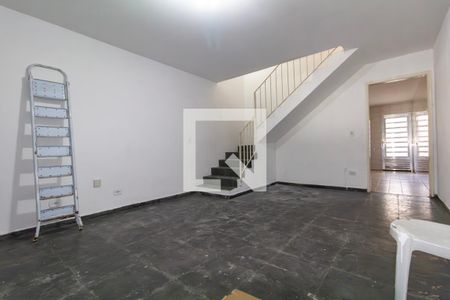 Sala de casa para alugar com 2 quartos, 162m² em Jardim Penha, São Paulo