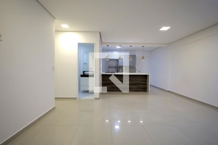 Sala de apartamento à venda com 3 quartos, 80m² em Vila Floresta, Santo André
