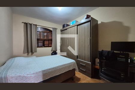 Quarto de casa à venda com 5 quartos, 275m² em Vila Homero Thon, Santo André