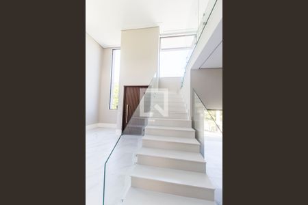 Escada de apartamento à venda com 4 quartos, 403m² em Colinas da Anhanguera, Santana de Parnaíba