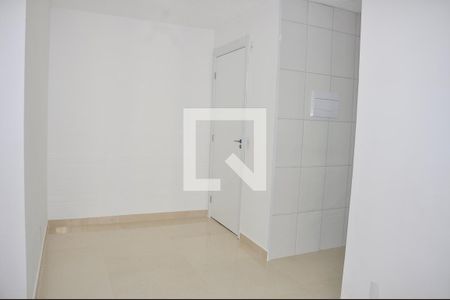 Detalhe - Sala e Sala de Jantar de apartamento para alugar com 2 quartos, 40m² em Nossa Senhora do O, São Paulo