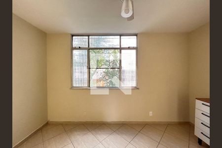 Sala de apartamento à venda com 2 quartos, 57m² em Del Castilho, Rio de Janeiro