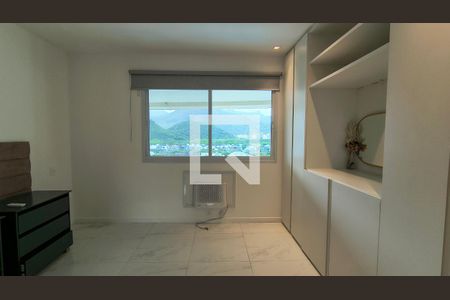 Suíte  de apartamento para alugar com 2 quartos, 90m² em Barra da Tijuca, Rio de Janeiro