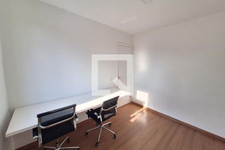 Quarto 2 de apartamento para alugar com 2 quartos, 50m² em Vila Santa Alice, Duque de Caxias