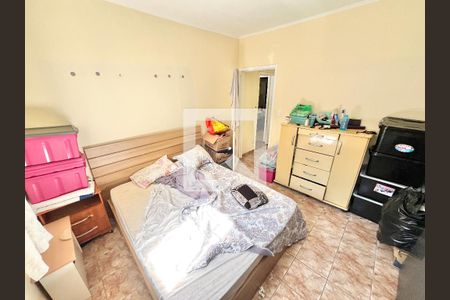 Quarto 2 de casa à venda com 6 quartos, 234m² em Vila Romero, São Paulo