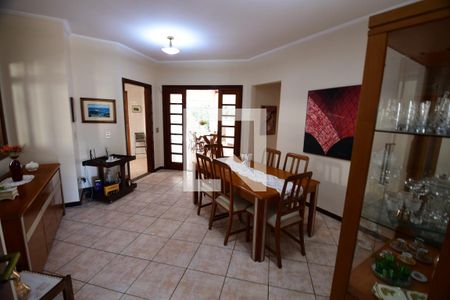Sala de Jantar de casa de condomínio à venda com 4 quartos, 381m² em Jardim Chapadão, Campinas