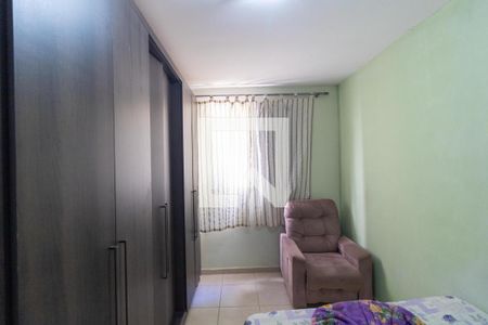 Quarto 01 de apartamento para alugar com 2 quartos, 42m² em Loteamento Parque São Martinho, Campinas