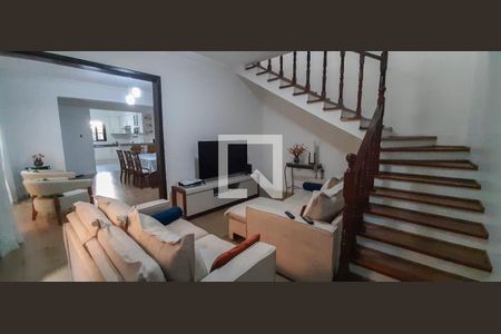 Casa à venda com 3 quartos, 280m² em Novo Osasco, Osasco