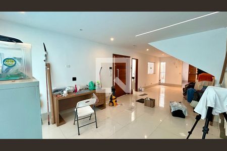 Sala de casa à venda com 3 quartos, 1m² em Chácara São Luís, Guarulhos