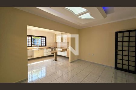 Casa à venda com 3 quartos, 208m² em Horto Santo Antônio, Jundiaí