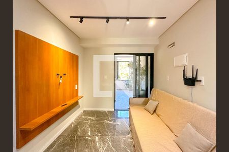 Sala de TV de apartamento para alugar com 1 quarto, 30m² em São João do Rio Vermelho, Florianópolis