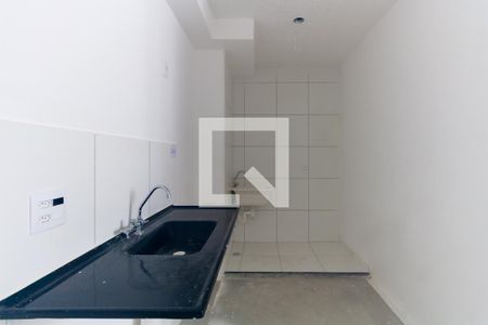 Cozinha de apartamento para alugar com 2 quartos, 35m² em Cidade São Mateus, São Paulo