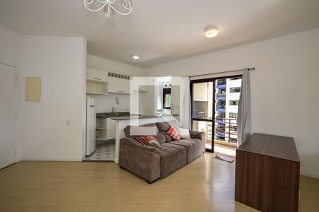Sala de apartamento para alugar com 1 quarto, 55m² em Vila Suzana, São Paulo