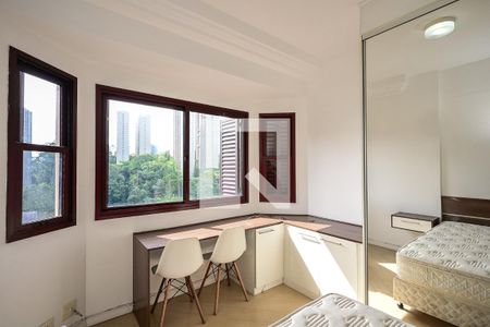 Quarto de apartamento para alugar com 1 quarto, 55m² em Vila Suzana, São Paulo