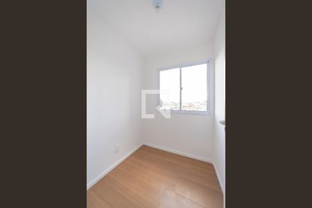 Quarto 1 de apartamento para alugar com 2 quartos, 28m² em Jardim Danfer, São Paulo