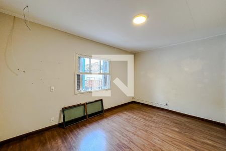 Quarto 1 de casa para alugar com 2 quartos, 180m² em Vila Prudente, São Paulo