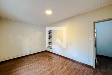 Quarto 1 de casa para alugar com 2 quartos, 180m² em Vila Prudente, São Paulo