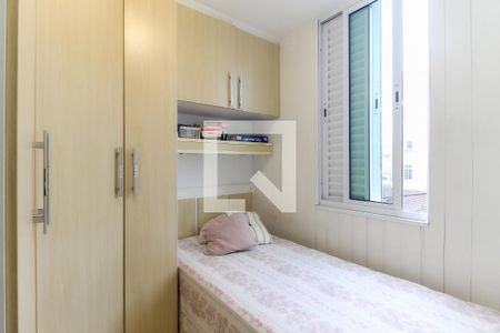 Quarto 1 de apartamento à venda com 3 quartos, 60m² em Conjunto Residencial José Bonifácio, São Paulo