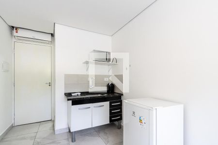 Cozinha de kitnet/studio para alugar com 1 quarto, 25m² em Lapa, São Paulo