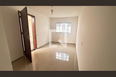 Casa para alugar com 2 quartos, 50m² em Jardim das Flores, São Paulo