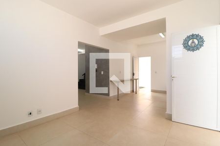 Sala 1 de casa para alugar com 3 quartos, 145m² em Morada da Colina, Uberlândia