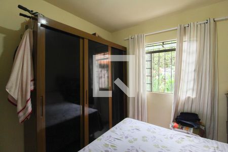 Quarto 1 de casa à venda com 2 quartos, 360m² em Céu Azul, Belo Horizonte