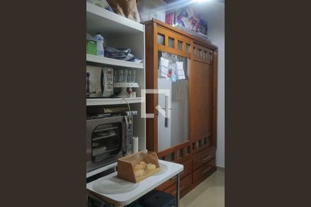 Apartamento à venda com 2 quartos, 43m² em Leme, Rio de Janeiro