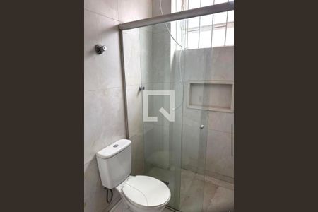 Banheiro  de apartamento à venda com 2 quartos, 72m² em Cidade Jardim, Belo Horizonte