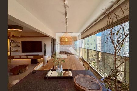 Varanda de apartamento à venda com 3 quartos, 136m² em Campo Belo, São Paulo