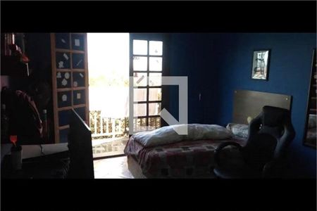 Casa à venda com 4 quartos, 500m² em Vila Santa Edwiges, São Paulo