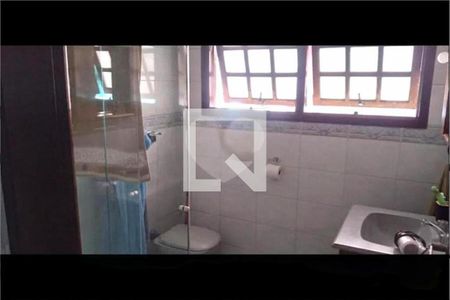 Casa à venda com 4 quartos, 500m² em Vila Santa Edwiges, São Paulo