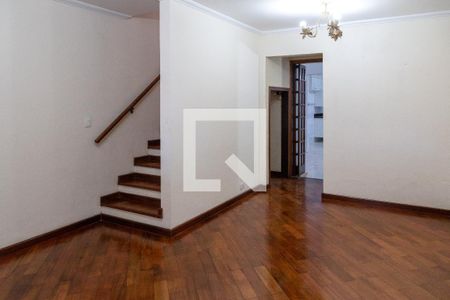Sala de casa para alugar com 3 quartos, 2281800m² em Macedo, Guarulhos
