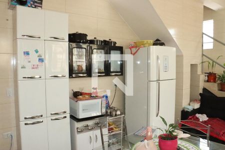 Casa para alugar com 3 quartos, 250m² em Jardim Barro Branco, Cotia