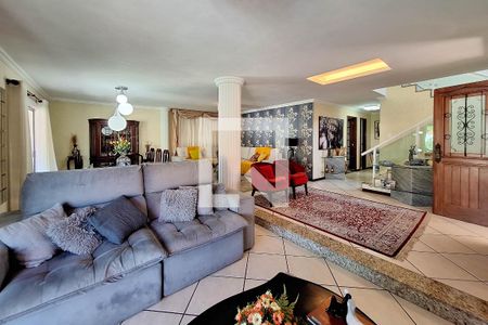 Sala de casa de condomínio para alugar com 4 quartos, 303m² em Várzea das Moças, Niterói