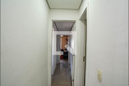 Corredor de apartamento à venda com 3 quartos, 88m² em Vila Homero Thon, Santo André