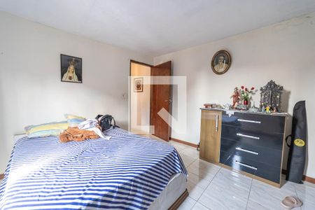 Quarto 1 de casa para alugar com 2 quartos, 180m² em Vila Paulistania, São Paulo