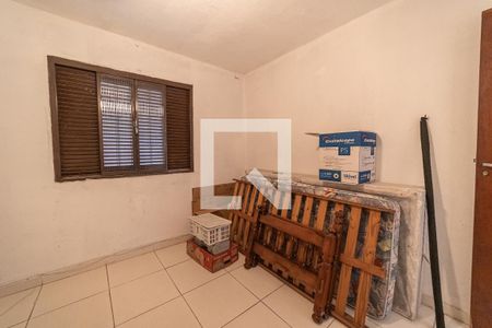 Quarto 2 de casa para alugar com 2 quartos, 180m² em Vila Paulistania, São Paulo