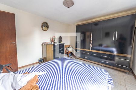 Quarto 1 de casa para alugar com 2 quartos, 180m² em Vila Paulistania, São Paulo