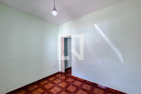 Quarto 1 de casa para alugar com 2 quartos, 75m² em Vila Invernada, São Paulo