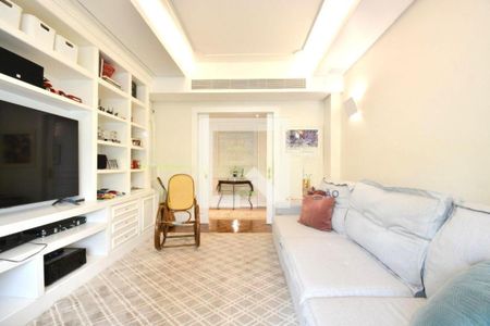 Apartamento à venda com 4 quartos, 350m² em Higienópolis, São Paulo