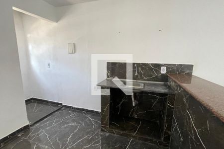 Cozinha de casa para alugar com 1 quarto, 110m² em Vila Meriti, Duque de Caxias