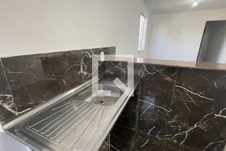 Cozinha de casa para alugar com 1 quarto, 110m² em Vila Meriti, Duque de Caxias