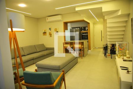 Sala de casa à venda com 2 quartos, 108m² em Demarchi, São Bernardo do Campo