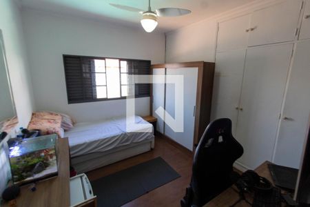 QUARTO 1 de casa à venda com 4 quartos, 138m² em Vila Nogueira, Campinas