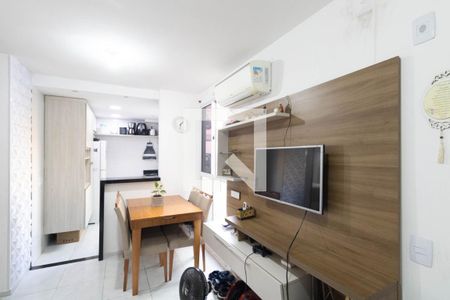Sala de apartamento para alugar com 2 quartos, 50m² em Campo Grande, Rio de Janeiro
